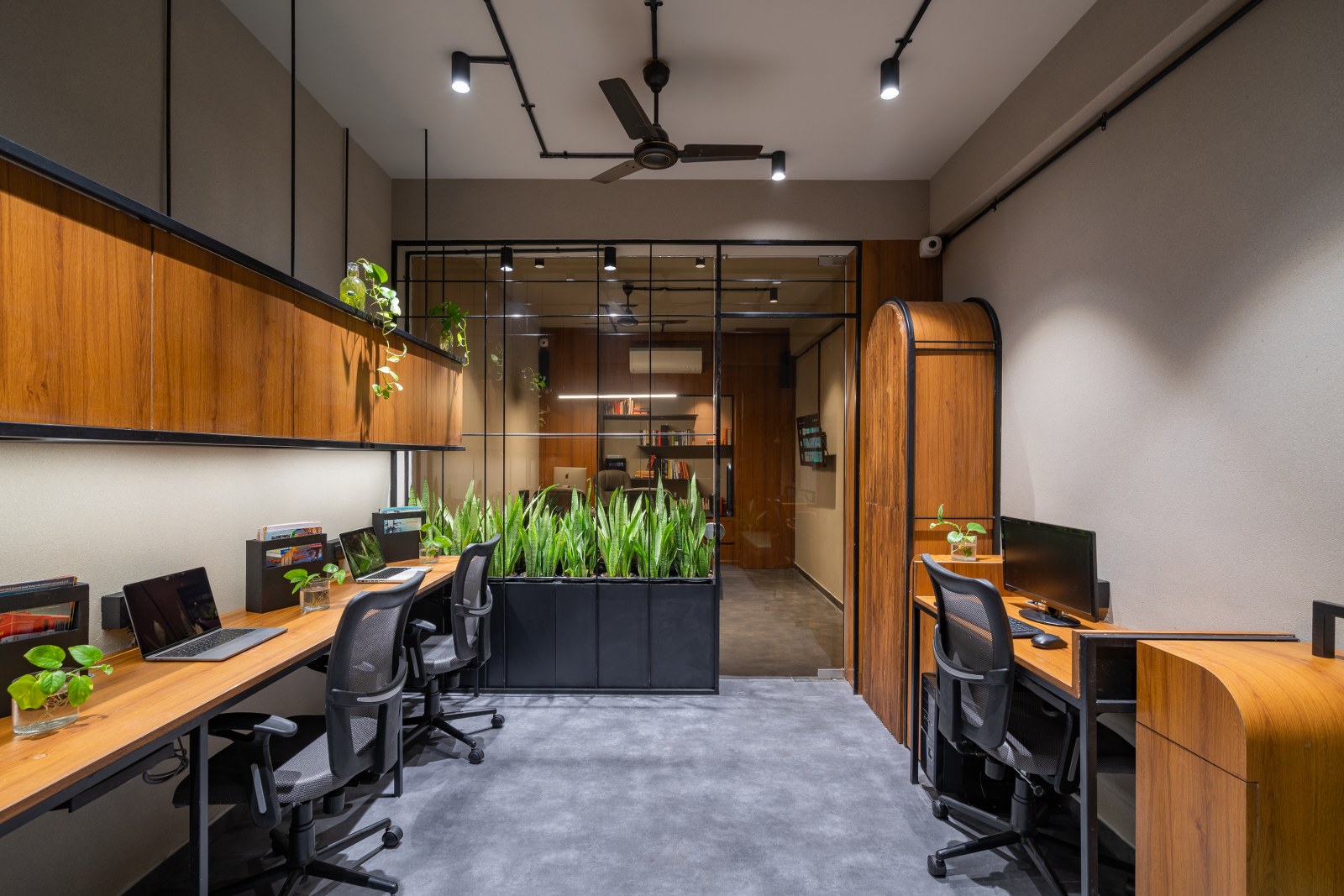 Office space explore properties